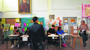 Elecciones en Río Negro: 450.000 votos con cortes, blancos, leales y no tanto