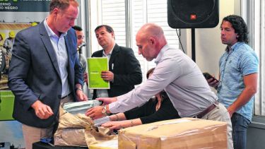 El acto en el que conocieron las ofertas para la licitación. 