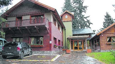 El municipio angosturense tiene unos 10.000 votantes que optarán entre siete candidatos.