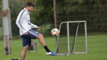 Walter Kannemann será uno de los zagueros centrales, el domingo.