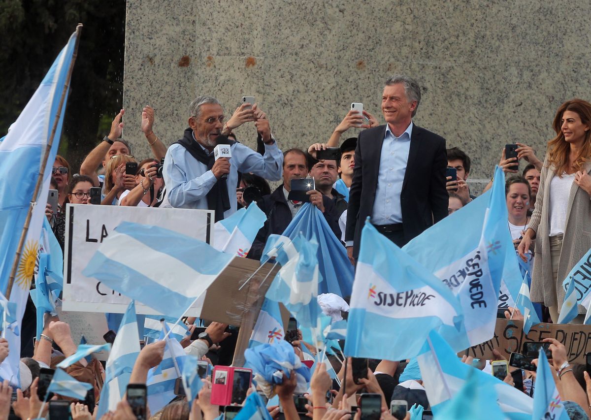 El martes 8 de octubre Pechi ofició de anfitrión de Macri en la marcha del "Sí, se puede." Foto: Oscar Livera.