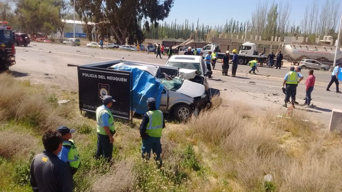 Un hombre murió por un triple choque sobre la ruta 7 en Centenario ...