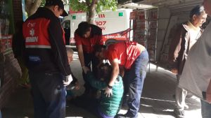 Persecución en pleno centro de Neuquén terminó con una mujer lesionada