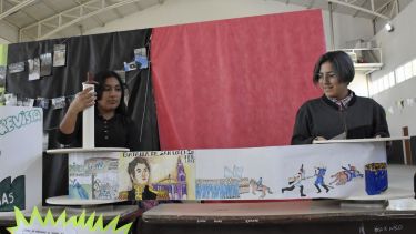 Los alumnos del CPEM 69 mostraron los trabajos de todo un año. (Foto: Florencia Salto)