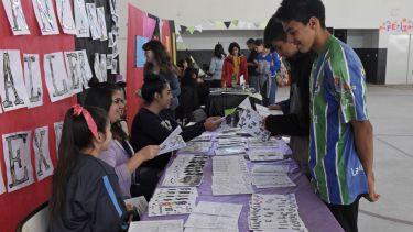 Los alumnos del CPEM 69 mostraron los trabajos de todo un año. (Foto: Florencia Salto)
