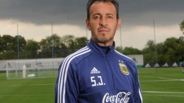 El entrenador de las juveniles llegará a Neuquén en noviembre.