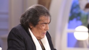 Cacho Castaña se encuentra en grave estado y esperan por su evolución