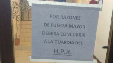 El delegado gremial Lucas Maliqueo informó que no funciona el servicio de guardia por falta de médicos. (Archivo)