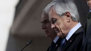 Chile: el presidente Piñera anunció que pidió la renuncia de su gabinete