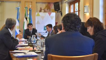 El Concejo Deliberante de Bariloche cambia la táctica y anticipa el tratamiento del presupuesto de Gennuso. Archivo