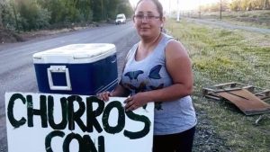 Una familia endeudada y en busca de ayuda, finalmente consiguió trabajo y una donación