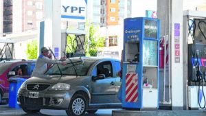 Neuquén impulsa un plan para evitar la caída de las inversiones en Vaca Muerta