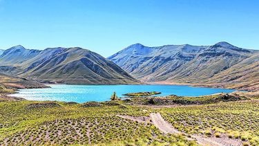 Laguna Navarrete, la maravilla escondida del norte neuquino