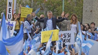 Macri levanta su  última línea de defensa