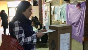 Lucila Crexell retuvo la banca y festejará en el bunker de Juntos por el Cambio de Neuquén