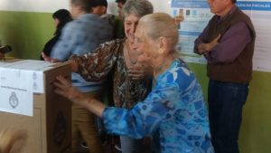 Elecciones 2019: la abuela que votó por primera vez en la Patagonia