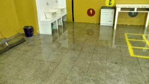 Complicados por la lluvia en la Escuela 23 de Allen