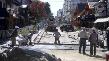 La Uocra pide que regularicen a los trabajadores de la calle Mitre