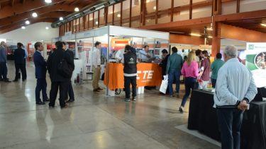 Comenzó la primera exposición del Clúster Vaca Muerta en Neuquén