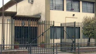 Investigan la muerte de un niño de 11 años tras una pelea en su escuela