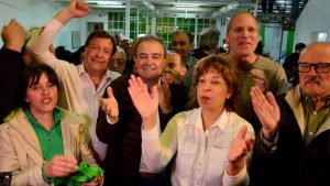 El domingo finaliza el armado local y Juntos venció en 15 de 32 comicios