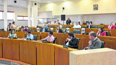 La mitad de las bancas del Deliberante neuquino se renovarán con los concejales electos el 22 de septiembre.