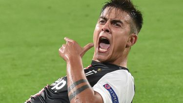 La Joya la rompió con los dos goles de la remontada de la Juve. (Foto: AP)