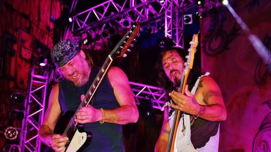 La Renga presentó dos temas: 'Llegó la hora' y 'Parece un caso perdido'