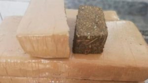 Fueron por una moto robada y encontraron kilos de marihuana en Roca