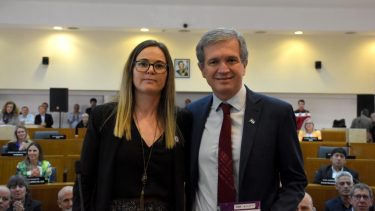 Monzani juró como jefe comunal el 17 de octubre. Foto: Archivo