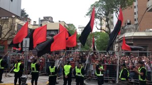 Newell’s y una multitud para recibir a Maradona