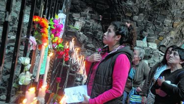 La peregrinación a la gruta Virgen de las Nieves celebra 32 años en Bariloche