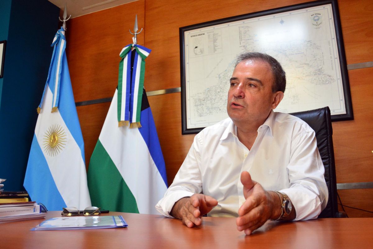 El intendente de Viedma Pedro Pesatti, rechazó el aumento de Edersa. Foto Archivo: Marcelo Ochoa.