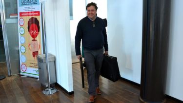 El exgobernador dijo que durante sus gestiones priorizó los vuelos de línea. (Foto: Marcelo Ochoa)