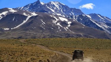 El sismo se registró en cercanías del volcán Domuyo. (Foto Gentileza).-