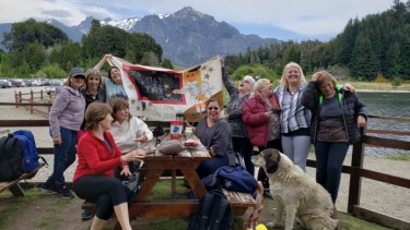 Las diez mujeres egresaron como maestras en 1969. Foto: gentileza
