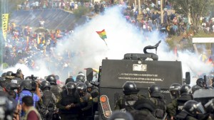 Bolivia: la CIDH criticó el decreto de despenalización de la represión