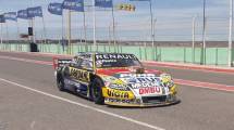 Imagen de Ardusso, con récord, hizo la pole para la última del TC