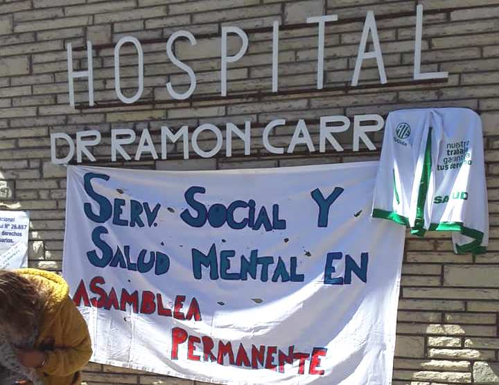 El hospital de San Martín de los Andes es uno de los que reclama más personal. (Gentileza FM del Lago).-