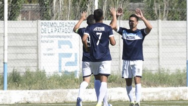 Confluencia: La Amistad goleó a Alto Valle en el arranque de las semis