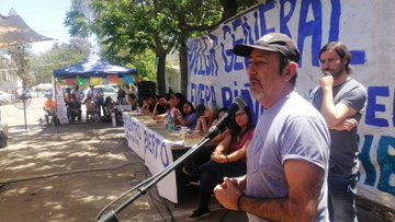 El diputado Godoy en Chile. Foto: Twitter @NicolasdelCano