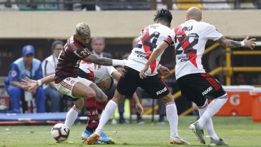 Gabigol fue el héroe de Flamengo con sus dos goles en el final del encuentro.