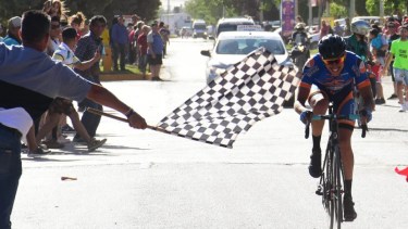 Nico Traico logró un espectacular triunfo en la segunda etapa. Andrés Maripe.