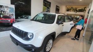 Pire Rayen ahora vende Jeep, Dodge, Ram y Chrysler