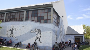 El trámite será en el Polideportivo 1 de Centenario. (Archivo Juan Thomes).-