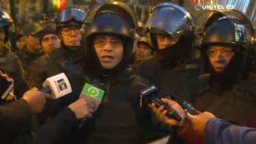El comandante de la policía en La Paz habló con los medios este lunes, y pidió una respuesta pública. (Foto: gentileza)