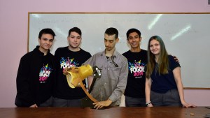 Una generación de inventores solidarios