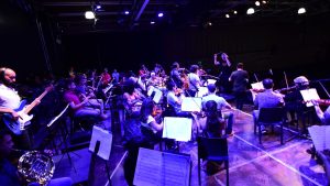 Gerardo Gardelín, la batuta de un concierto clásico y rockero