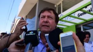 Weretilneck negó discriminación con Roca y apuntó a Soria por las viviendas