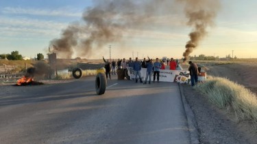 Los trabajadores advirtieron que si no hay novedades del pago de sus salarios, endurecerán la medida. (Gentileza).